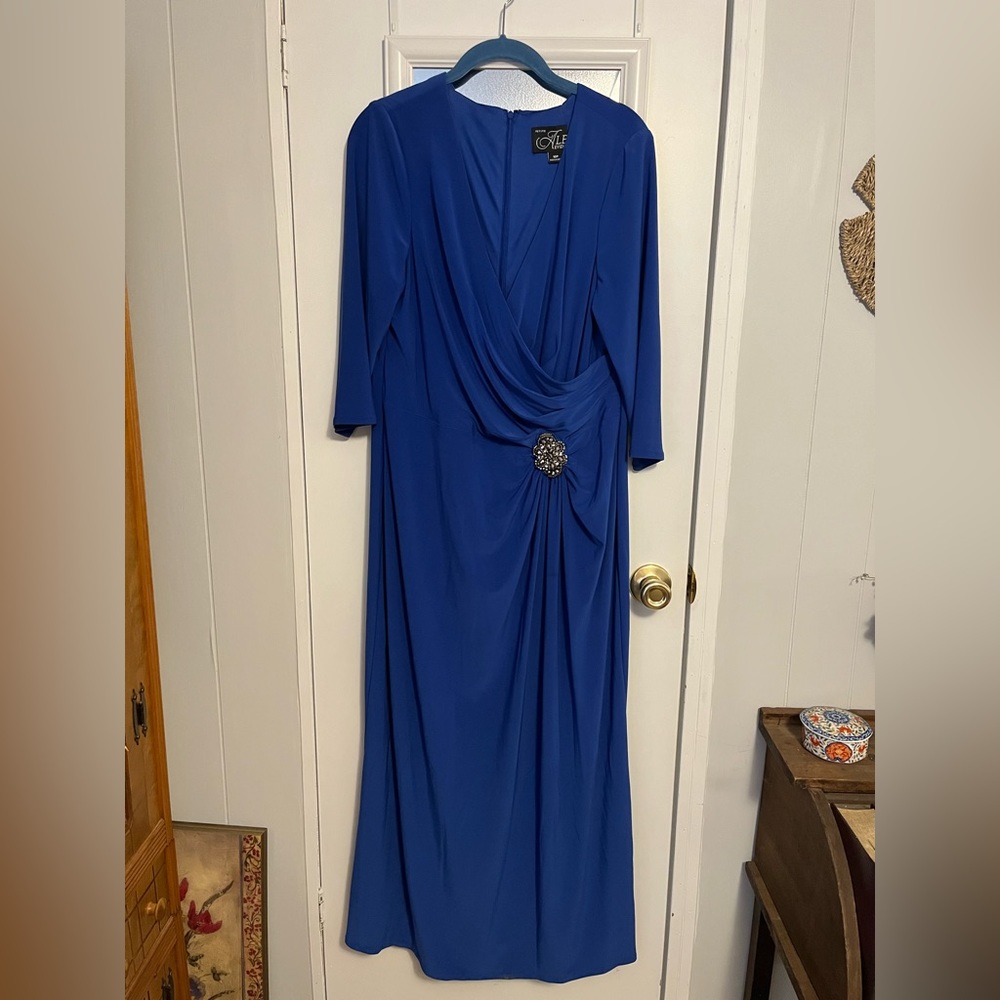 Alex Evenings. Formal Dress